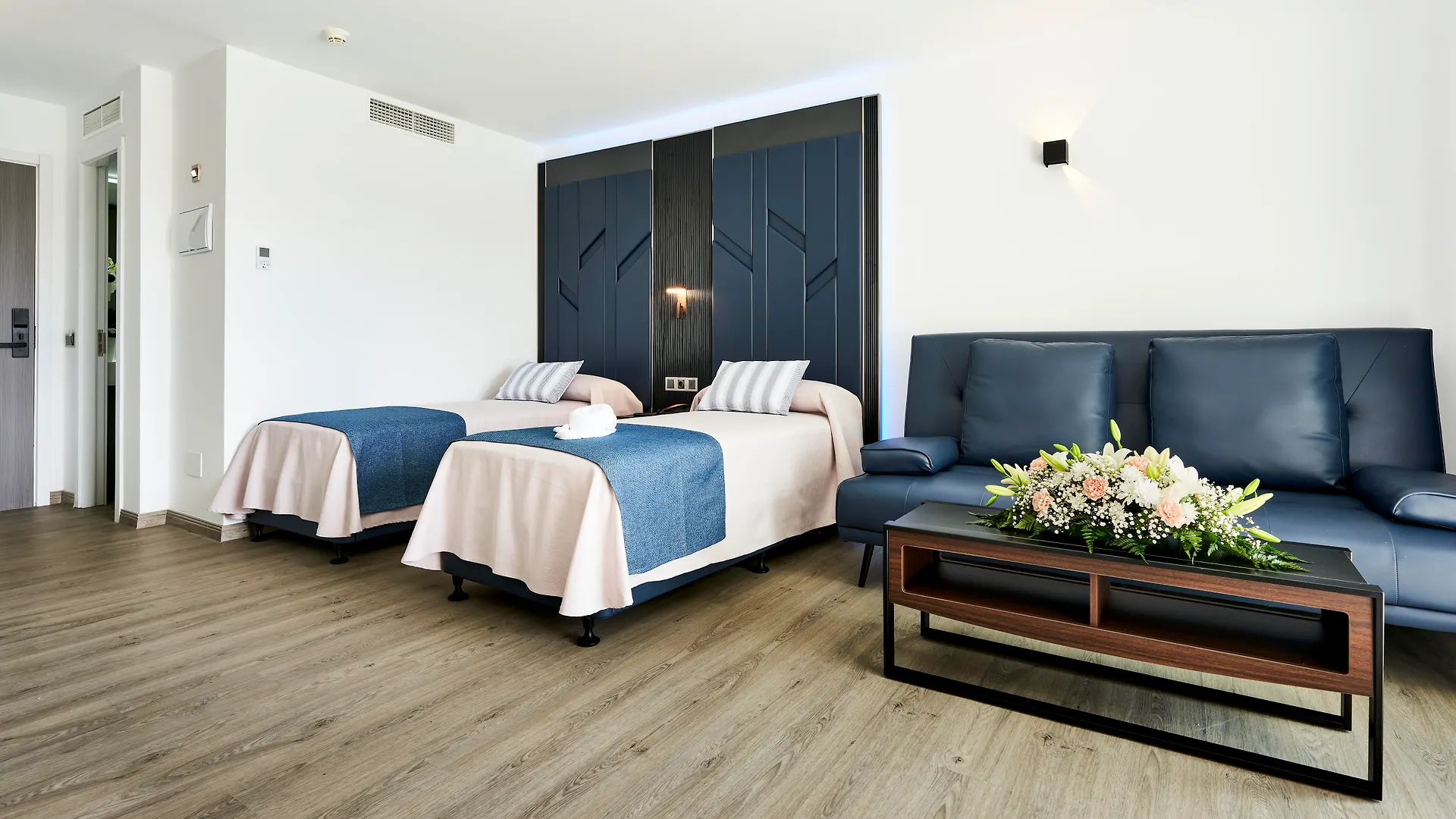 אפרטהוטל פורט ד'אלקודיה Bellevue Club מלון דירות